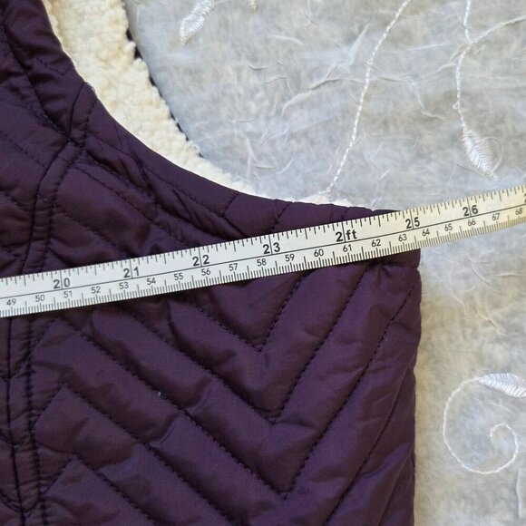 Vest - Picture 10 of 10